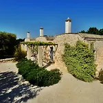 Masseria Trulli E Vigne 4*