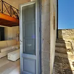Masseria Trulli E Vigne Otel 4*