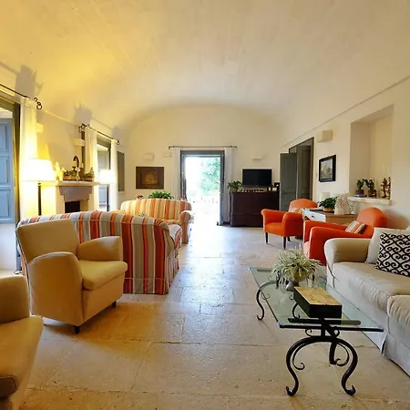 Masseria Trulli E Vigne