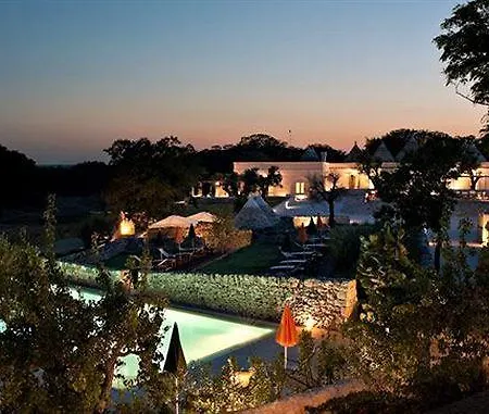 Masseria Trulli E Vigne 4* Мартина-Франка