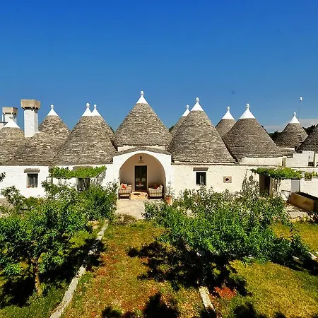 Masseria Trulli E Vigne Отель 4*