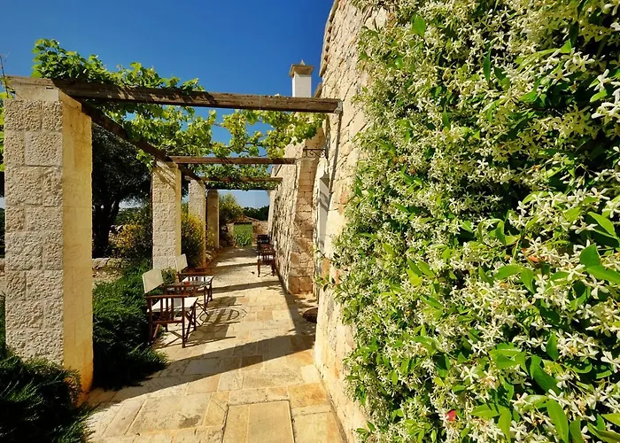 Masseria Trulli E Vigne מלון 4*