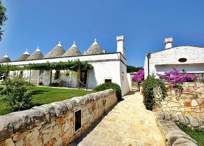מלון Masseria Trulli E Vigne 4*