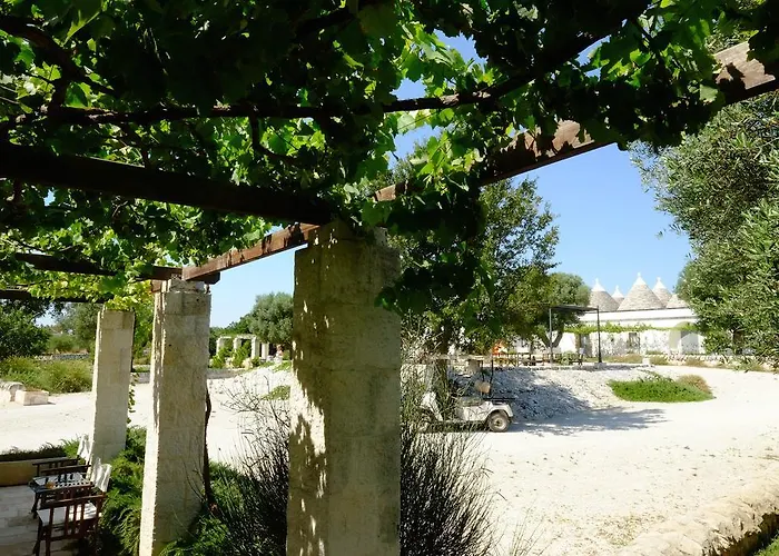 Masseria Trulli E Vigne מלון 4*