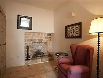 Masseria Trulli E Vigne 4*