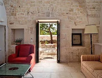 Masseria Trulli E Vigne