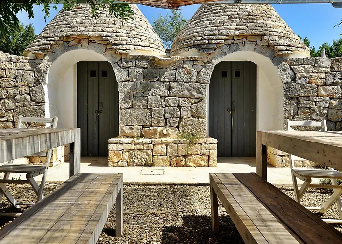 Masseria Trulli E Vigne