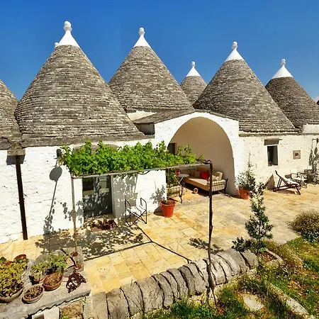 Hotel Masseria Trulli E Vigne