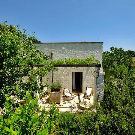 Masseria Trulli E Vigne Hotel