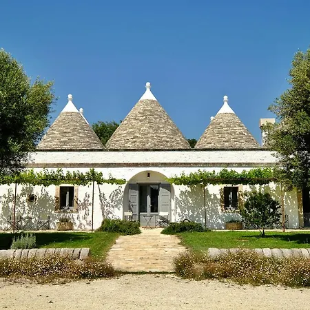 Masseria Trulli E Vigne Hotel