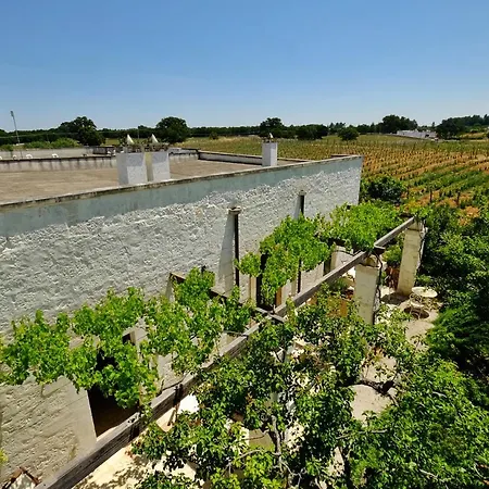 Masseria Trulli E Vigne Hotel 4*