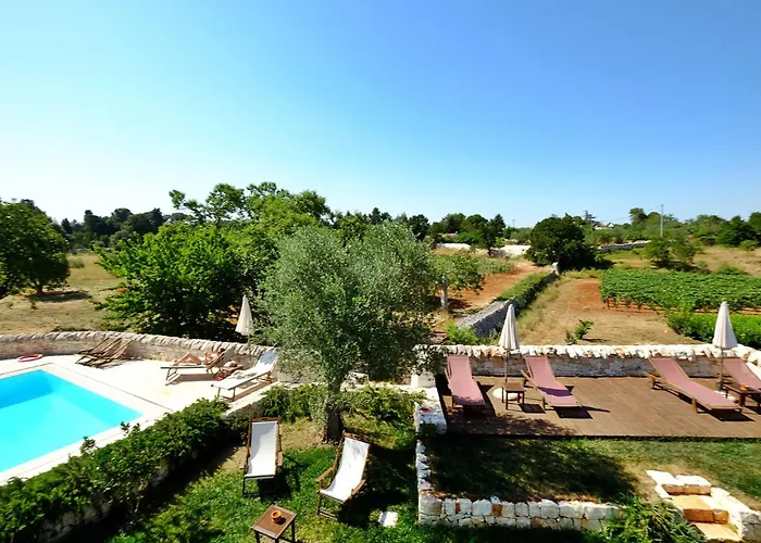 Masseria Trulli E Vigne